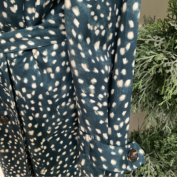 Ann Taylor Spotted Modern Trench Coat Size Large - Picture 5 of 16